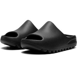 Yeezy slides onyx 13k